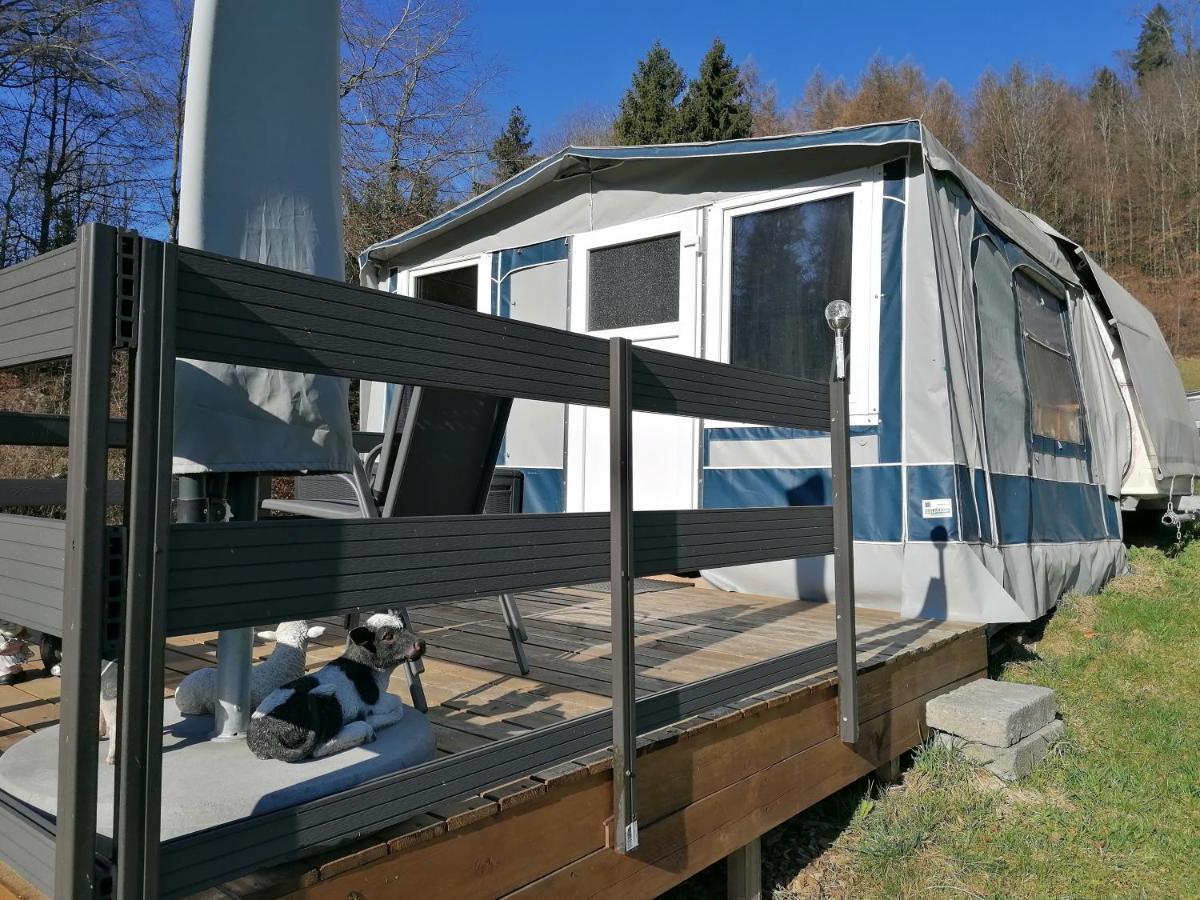 Camping Ebnet Hotell Ennetmoos Exteriör bild
